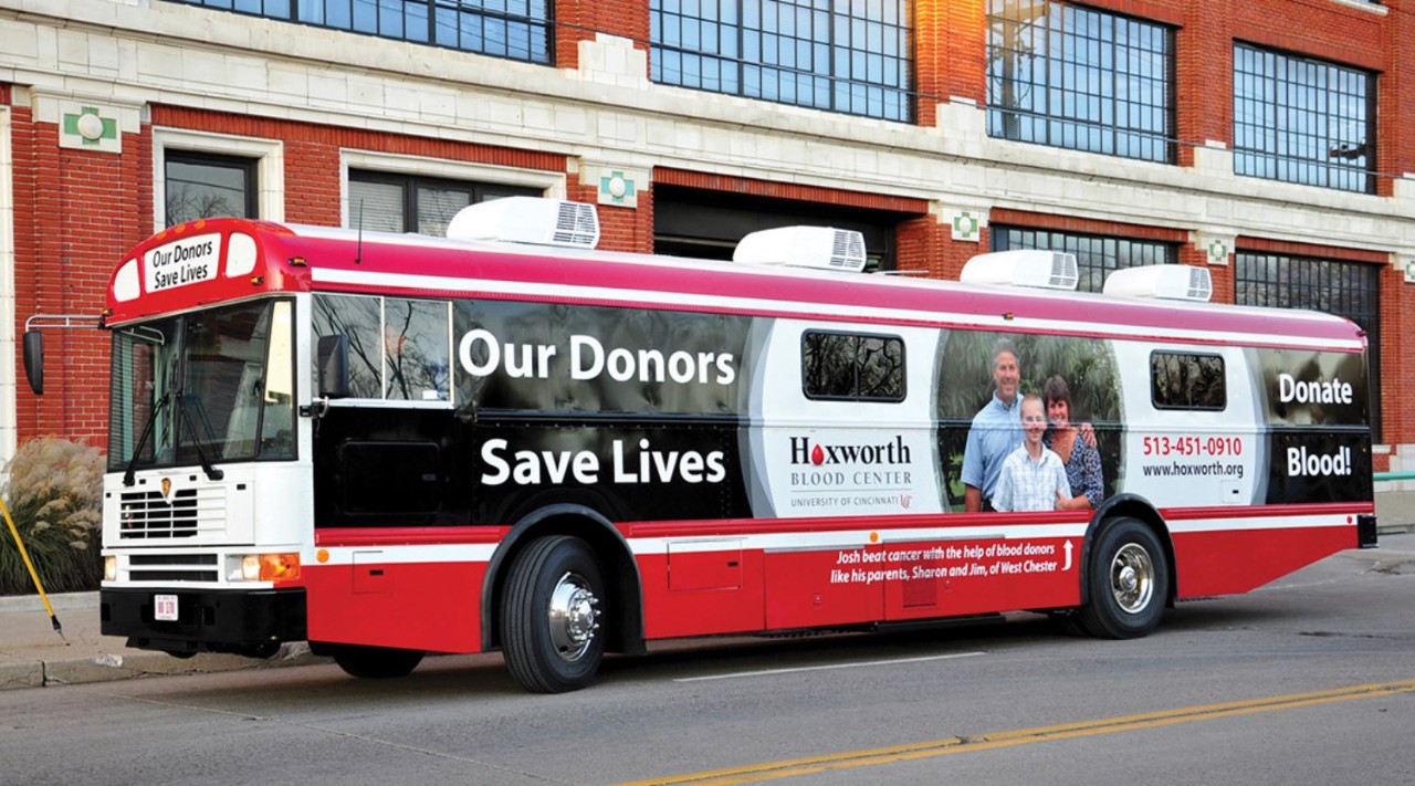 Hoxworth mobile bus