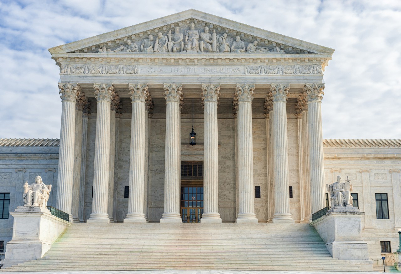 Image of US Supreme Court Building