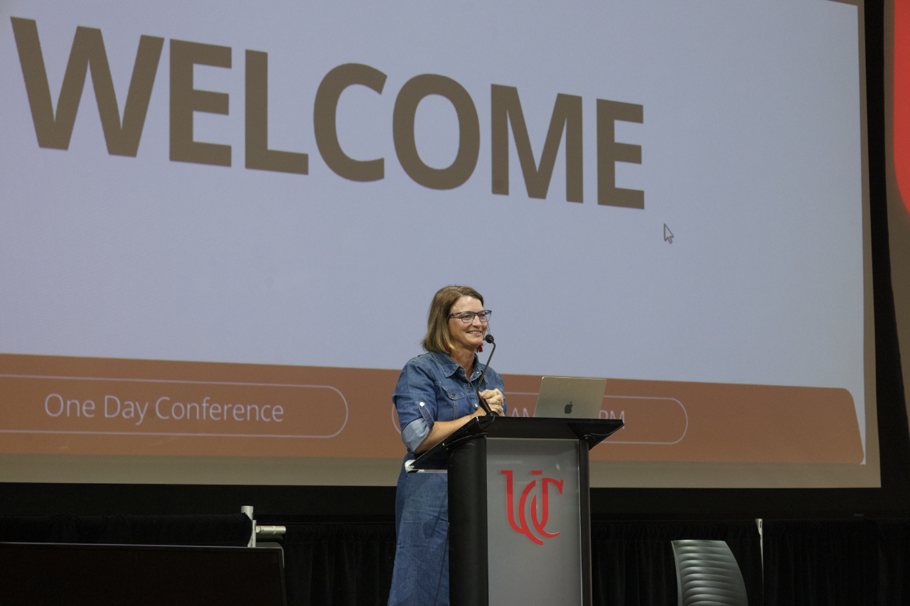 Welcome message of Director Sadie Everett